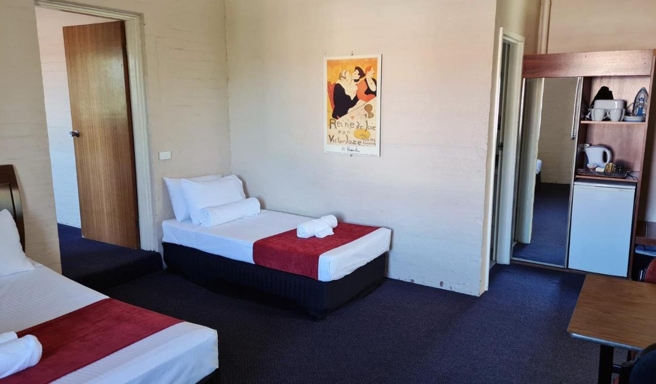 Seaton Arms Motor Inn Albury Exteriör bild