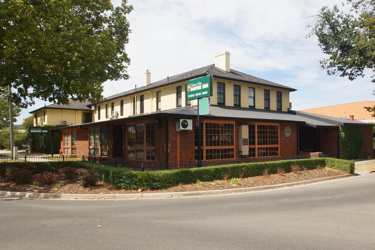 Seaton Arms Motor Inn Albury Exteriör bild