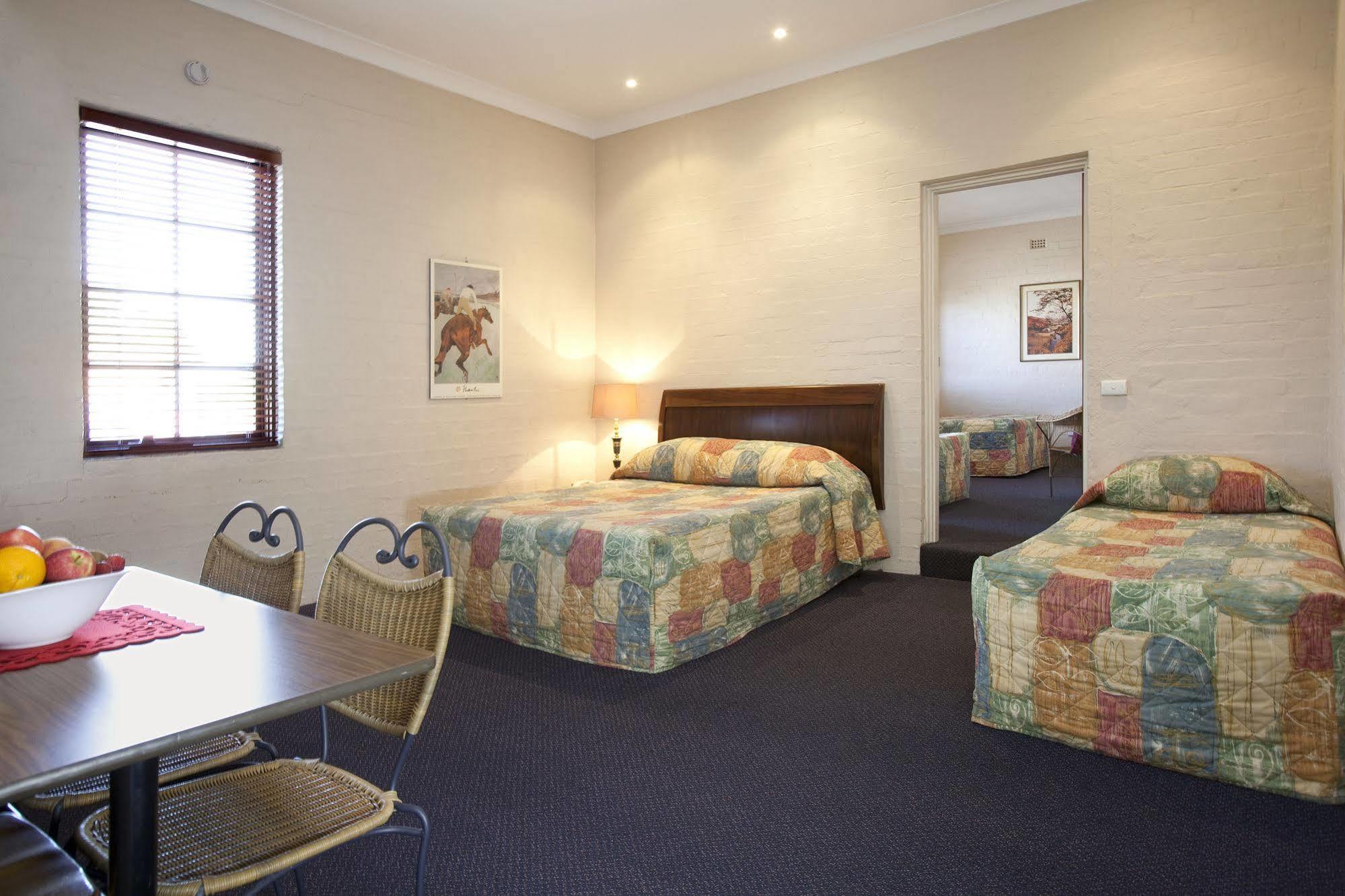 Seaton Arms Motor Inn Albury Exteriör bild