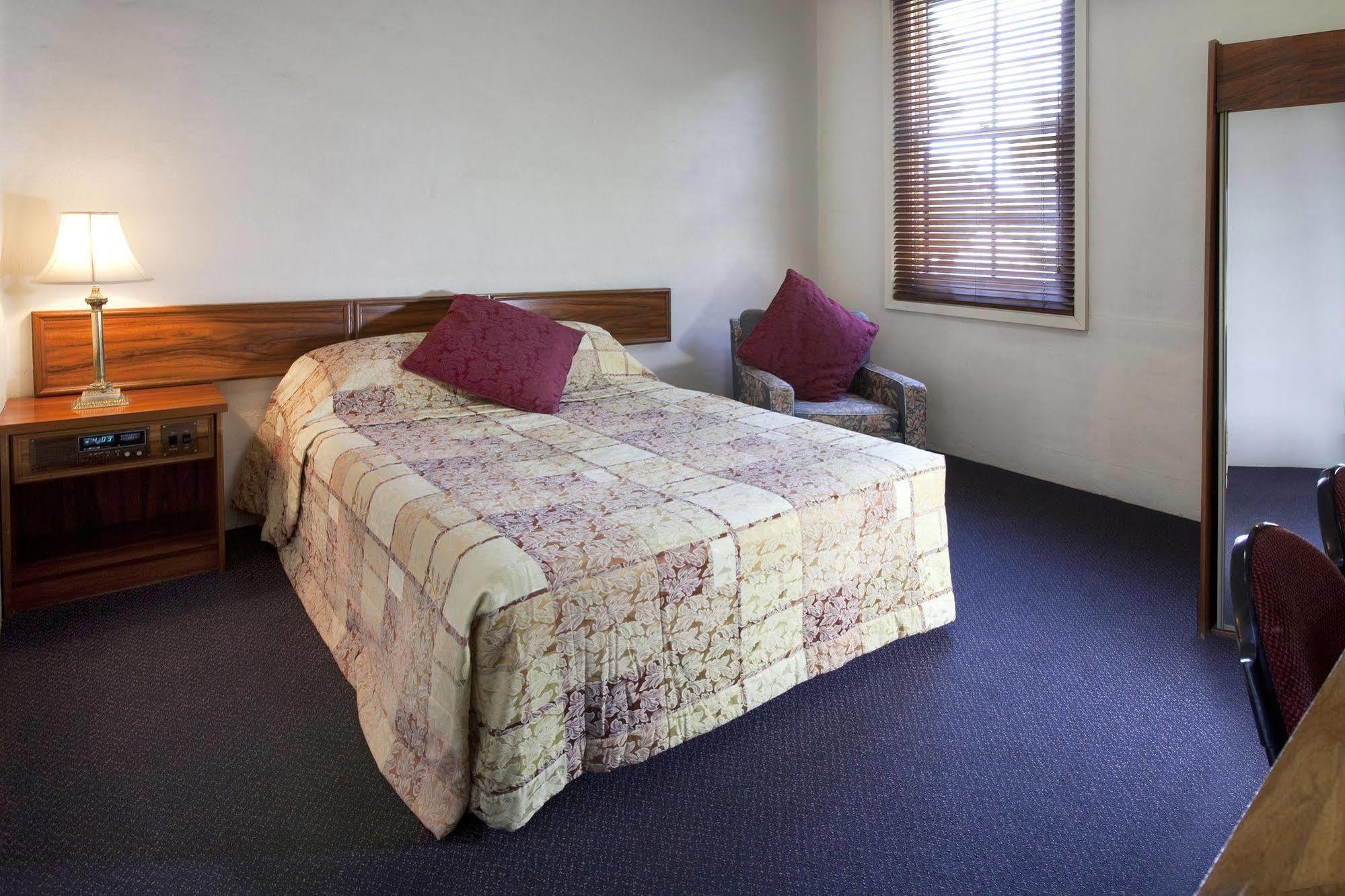 Seaton Arms Motor Inn Albury Exteriör bild